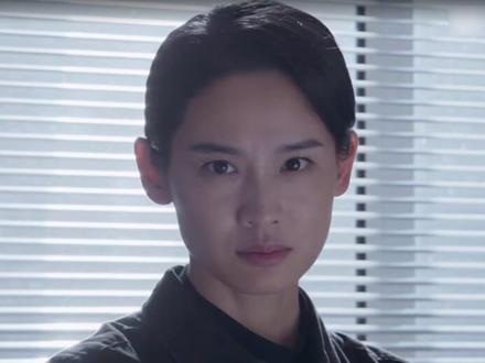 隐身的名字终于迎来大结局,20年前的无名女尸案身份终于曝光,她就是周芸的亲生女儿周娜#隐身的名字 #抖音精选 #青年创作者成长计划