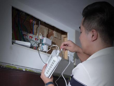 家里wifi信号弱,卧室刷视频都费劲?两分钟几百块教你轻松搞定#测评#全屋组网#中兴mesh组网#中兴路由器