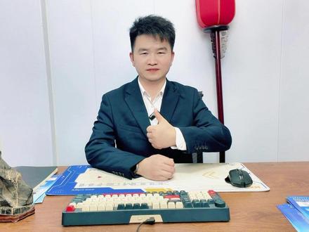 涡阳学子获大型联考总分第一名 皖北协作区高三大型联考,成绩出炉,有小高考之称的本次考试,包括了亳州一中,淮北一中、阜阳一中,成效中学、亳州黉学等名校,在20多万的考生中,涡阳唐浚哲同学取得了总分第一名的好成绩,共有15人考进了前三百名,这些同学的成绩,在接下来的高考中都有机会冲刺清华和北大。#涡阳 #涡小言日记 #皖北协作区联考 #育萃高中