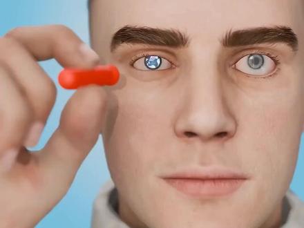 失明后,他往眼里镶了颗两克拉钻石