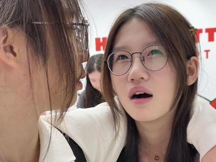 雯雯去了香港非要说广东话~