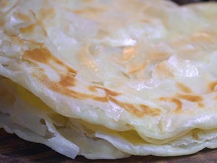 听说你烙的饼像锅盔?试试我这个做法,外酥里软、全是小薄层,凉了都不硬~~#美食