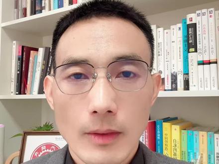 1月22日 白银 LOF出现高溢价时,可通过场外按净值申购、场内按市场价卖出赚取差价。但当溢价低于约 31% ,同时遇到连续跌停,套利可能不赚甚至亏损,这属于短期价差操作而非长期持有。#白银LOF #白银 #白银套利 #股民