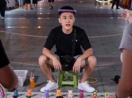 套上也不跟你走😕#AI都套我干什么#随便ai随便玩#抖音创作者扶持计划#帅哥