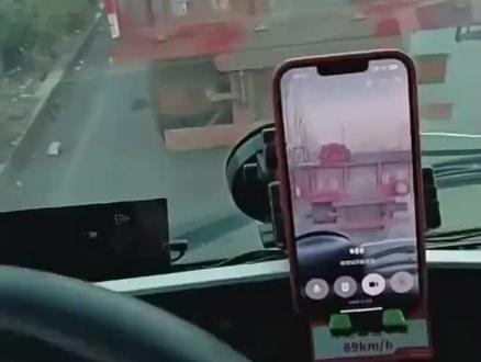 豆包:这么巧前车刚走你就醒了,我刚准备叫你呢……#豆包AI #豆包打电话