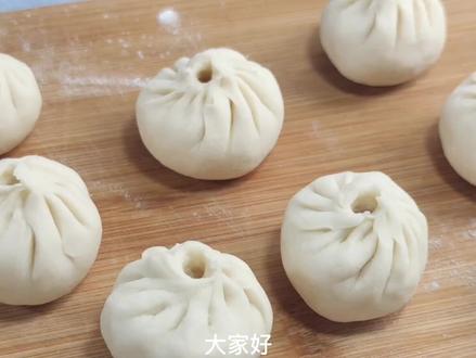 小笼包没嚼劲,容易破怎么办?面点师教你三个要点,做起来更简单