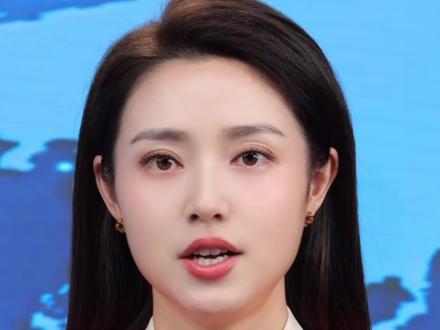 第二轮育儿补贴下周一开始申领 2026年育儿补贴1月5日起全面开放申领。截至目前,全国31个省(自治区、直辖市)均已发放育儿补贴,发放人数超过2400万人,2025年度育儿补贴发放率达80%左右。#社会热点 #民生关注 #育儿补贴 #2026育儿补贴即将开放申领 #育儿