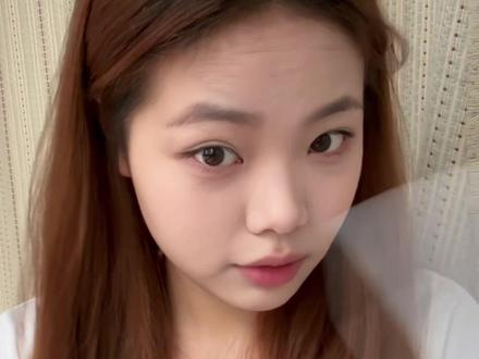 我希望更多人知道虞书欣的好 其实这个视频之前就发过 但那时候我太透明了 现在流量好很多 我决定再发一遍