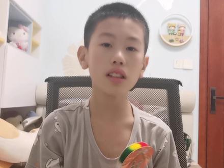 #七十二变怎么样的变 #郭氏七十二变 @郭氏七十二变 郭氏七十二变纸翻花。