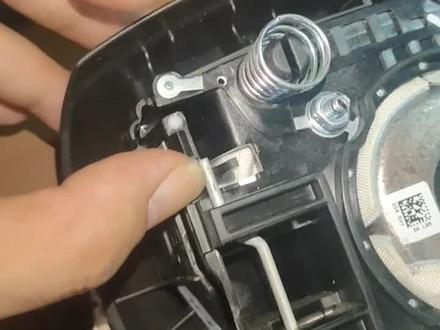 #维修 哈弗H8方向盘方向柱拆装