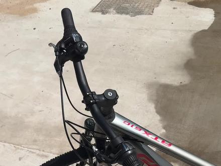 捷安特24寸青少年山地车