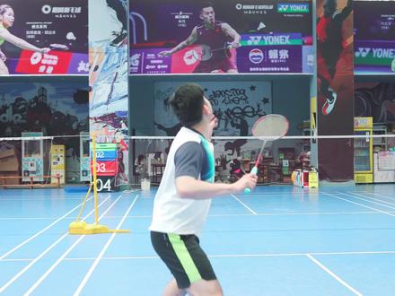 弓11 pro!等很久了吧!!
#羽毛球 #运动 #羽毛球装备 @DOU+小助手
