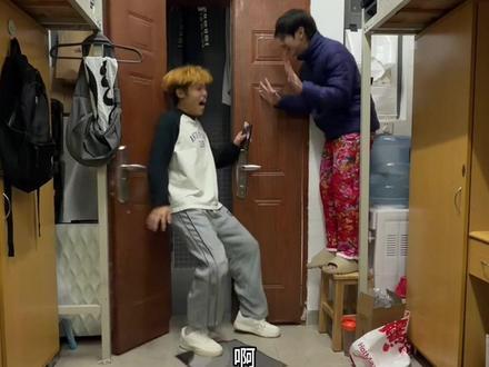 原来你们都喜欢吓人啊#吓人#搞笑#宿舍日常#整蛊