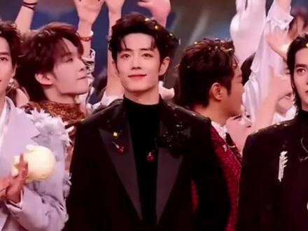 你们有没有发现 现在的男明星发型都差不多#肖战 #王安宇 #王赫野 #跨年晚会 #王鹤棣