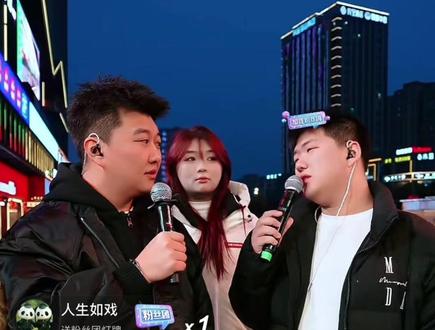 #dou上热门 南昌方言真听不懂@小白不白🦅(呼麦) @洋小胖(贤灿) #娱乐 #南昌 #现场演唱