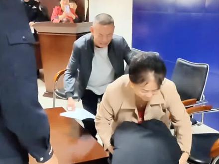 #甘宇翼 和#丁文 都是四川人,都是小时候被拐,从城市拐卖到河北和山东农村,人贩子改变了这俩四川男孩子的命,但基因都很好,懂得感恩,好孩子,#商警官 #宝贝回家