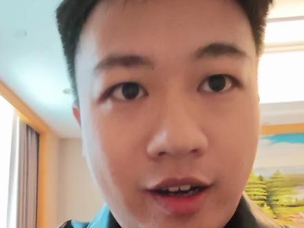 到底谁在难受?免费的智驾好,对用户难道不是好事吗?
#小鹏VLA2.0
#小鹏汽车
#双腿失能后靠手自驾超9万公里
#小鹏第二代VLA让科技的意义具象化