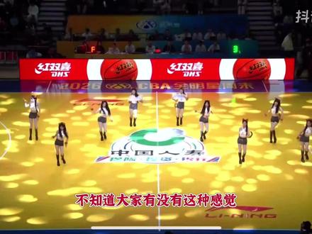 CBA全明星首日出现多个名场面!星锐赛看得昏昏欲睡,网红女孩力压CBA票王,三分大赛仅得6分,扣篮大赛打分饱受争议,你们看完是什么感受?#CBA全明星#cba热门 #徐杰#扣篮大赛