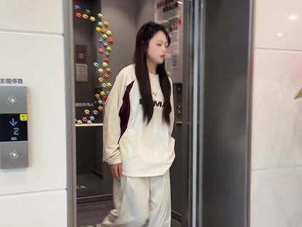 做工质感在线耐看,日常频繁穿也不容易坏,趁着618大促,赶紧进直播间入手囤货#彪马#情侣鞋#618好物节#小白鞋#板鞋