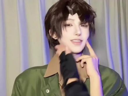 化妆学校的学生为什么也那么帅!!!#曼亚化妆学校#零基础学化妆#化妆#化妆学校