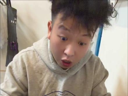 石南话吃饭了吗不是吃戳毛吗?