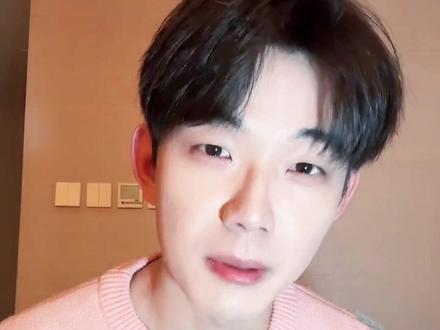 坐在网线上的男人 #网剧炽热吸引 #吴飞 #王一钧 #崔雨鑫 #方瑾