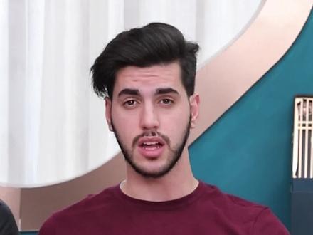 ”小题大作“和”小题大做“是同一个意思吗?#老外 #老外在中国 #花西子 #say哈喽