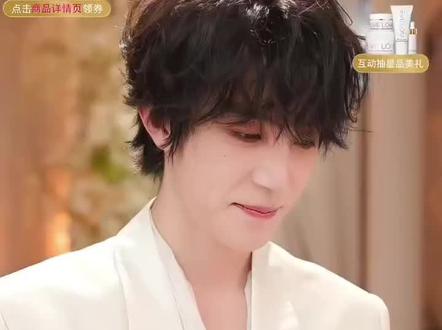 是谁还没有看到翅翅直播!8分15秒 当真了你~@张翅 #张翅 #翅煲 #直播录屏 #天猫直播张翅