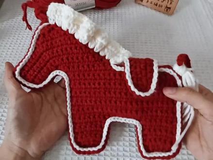 新年小马包包详细钩织教程视频来啦
#毛线手工编织 #我的手工作品 #手工钩针编织 #2026你好出色 #小马钩织