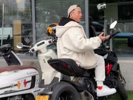 无论是销量还是复购,赛霸这款肌酸都是遥遥领先,消费者愿意买单这就是硬道理#肌酸 #健身补剂 #健身