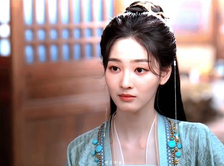 阿笙:谁也别想打我师姐的主意,阿笙的新造型好好看呀#张凯莹很百搭的一张英气脸 #张凯莹 #阿笙 #佳偶天成 #张凯莹阿笙