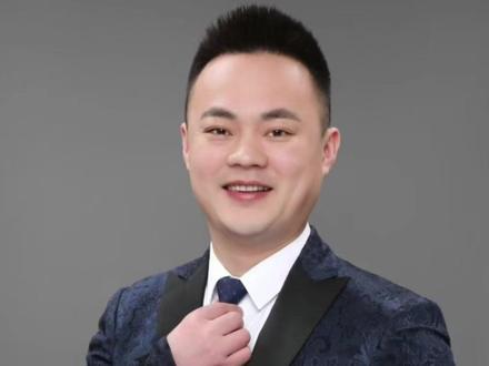 黄金白银,下周还会不会继续暴跌?#现货黄金 #黄金 #黄金行情分析 #每日金价 #黄金价格走势分析