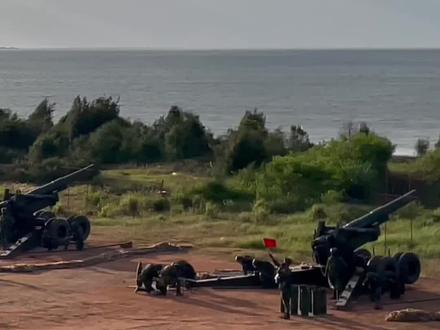 台湾 金门240公厘榴弹炮、重炮之王,火炮射击训练。