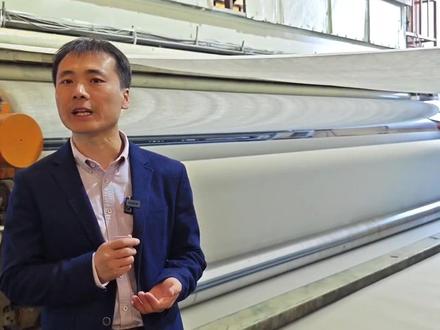 复合土工膜也叫防渗土工布或者防水土工布,有两布一膜,一布一膜,三布两膜多用于水利工程防渗#防渗膜 #土工膜 #复合土工膜 #两布一膜#防渗土工膜生产厂家 @抖音小助手