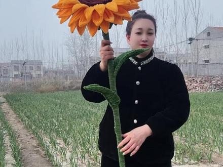 果果手作 今天分享1.6向日葵🌻花的详细教程
成品预定㊗️孩子们一举夺魁金榜题名
