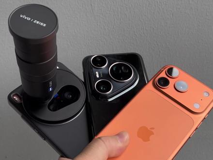苹果17Pro和国产旗舰长焦巅峰对决!
iPhone17Pro, iPhone16ProMax ,vivoX200Ultra 增距镜套装,华为Pura80Ultra,小米15Ultra,OPPOFindX8Ultra和vivoX200Pro,七大旗舰的巅峰对决,很多人好奇iPhone17Pro系列的4800万像素长焦是否追上了国产的影像旗舰,以及想知道对比16Pro系列升级大不大,一条视频满足大家~这次还用上了支架,每组的成像都更稳,各位看完后更喜欢哪台手机的长焦呢?
#iPhone17Pro #玩转数码 #手机测评 #万物皆可种草搜 #手机长焦 @抖音热点 @DOU+小助手 @抖音创作小助手