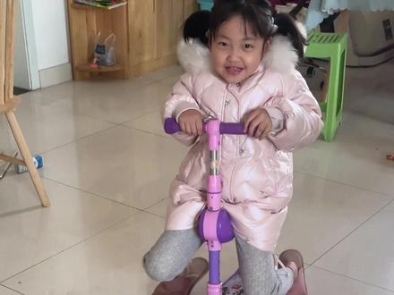 美乐蒂这样画,简单又可爱!#跟着抖音学画画 #亲子简笔画 #一学就会的简笔画 #爱画画的小朋友 #美乐蒂简笔画 @抖音小助手