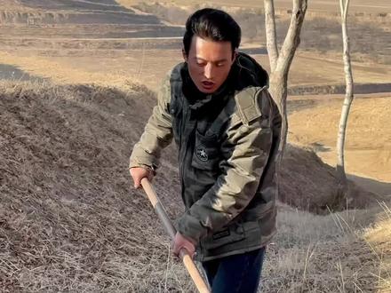 燎疳节,一燎干,二燎净,三燎一生不得病#甘肃#燎疳 #民俗文化 #大西北 #生活