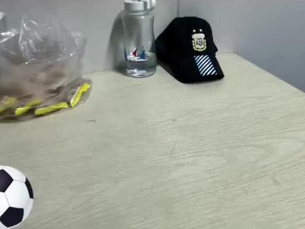 小麻花犯规了(说说点球、任意球)#世界杯 #足球