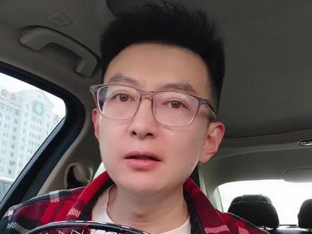 拍子断了你还修吗?性能、强度都变了,还是我们喜欢的样子吗#羽毛球 #羽毛球拍 #断拍