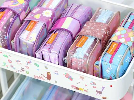 挑战回答笔袋的101个问题!今日问题:笔袋太大怎么办? #学生党必备 #学生用品 #虎米护脊书包 #笔袋 #开学用品