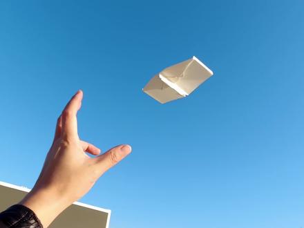 飞得很久还能飞回手里,魅影滞空纸飞机 #折纸 #纸飞机 #手工折纸