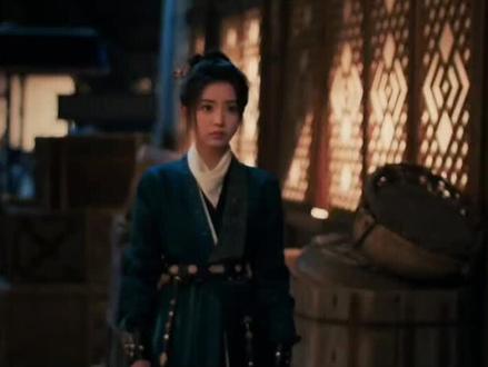 武安侯和长玉温情相拥,深情一吻#逐玉