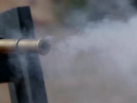 #燃兵器 #火铳 确实是古代战士的噩梦。