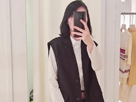 常德万达二楼indicia标记女装欢迎各位小姐姐来店试穿哦,无龄感穿搭,各种风格让你每天不从样哦……#比心❤