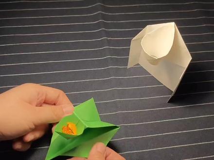 折个投篮机和篮筐,和小伙伴们一起玩吧!一起为辽篮呐喊助威!#折纸 #折纸教程 #折纸玩具 #幼儿手工折纸 #手工折纸 #手工折纸教程 #亲子手工折纸 #创意手工折纸 #创意折纸 #辽篮