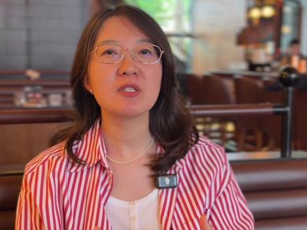 孩子黏妈妈,说明爸爸总是缺席的~