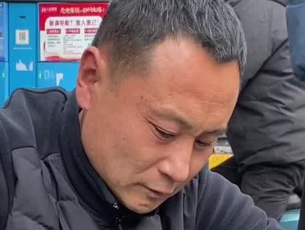 2026年1月13日徐州钉子大厦换轮胎 今天来的这地方,估计不在东区住的都不知道~
#徐州补胎 #徐州电动车维修 #徐州东区钉子户 #徐州庆桥新能源 #电动车换轮胎