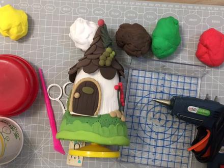 适合家长带着孩子做的手工,八音盒森林小屋,超轻粘土教程