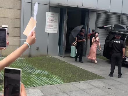 见面能让爱升温#卢昱晓 #芒果招商会#北辰三角洲国荟